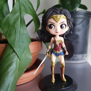 Meet your Posher, Posh